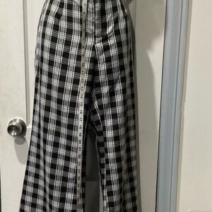 NWT Cider Black and White Plaid Women's Pants in size Large
